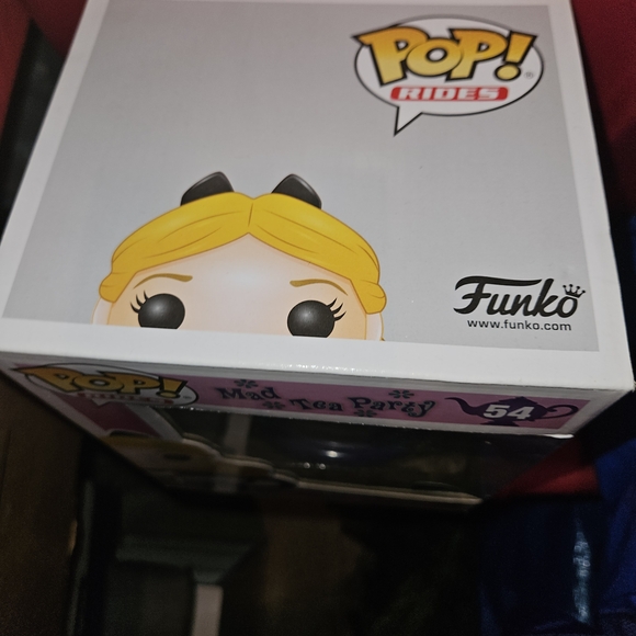 Funko Mad Tea Party Ride - Mad Hatter & Alice - Picture 11 of 11